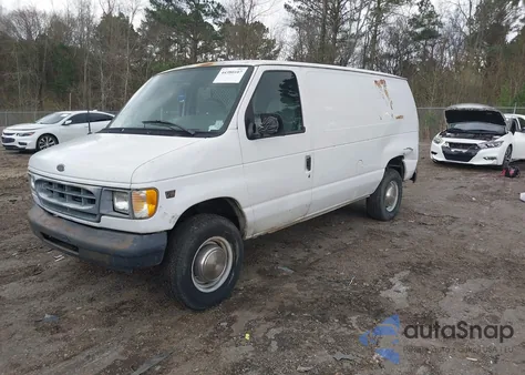 2001 Ford E-350 Super Duty Commercial/Recreational z USA, uszkodzony, nr VIN 1FTSE34F81HA48536